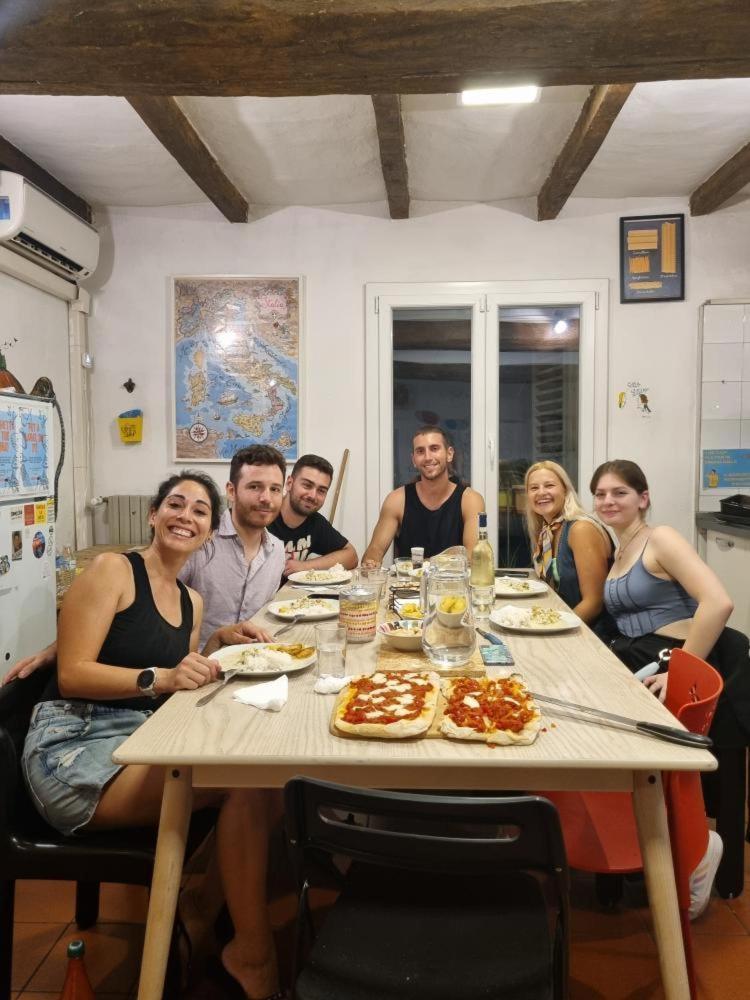 Hostel Il Nosadillo - Bologna Eksteriør billede